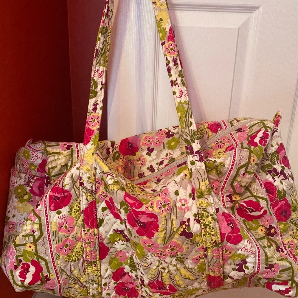 Vera Bradley weekend /travel bag
